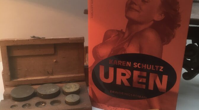 Karen Schultz – Uren